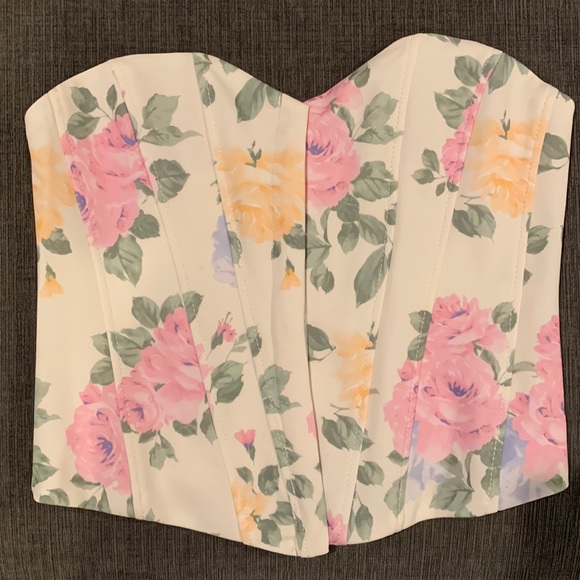 Zara Corset - Picture 1 of 3